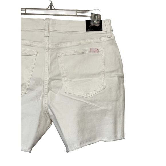 Jen7 Women's Plus Mid Rise Frayed Hem Cream Jean Shorts 16 NWT - Picture 6 of 9